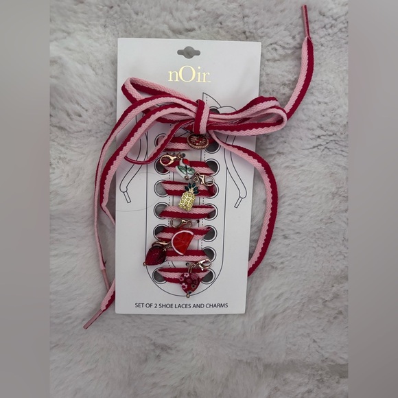 nOir Jewelry Red and Pink Shoe Lace Set with Charms - Picture 1 of 4